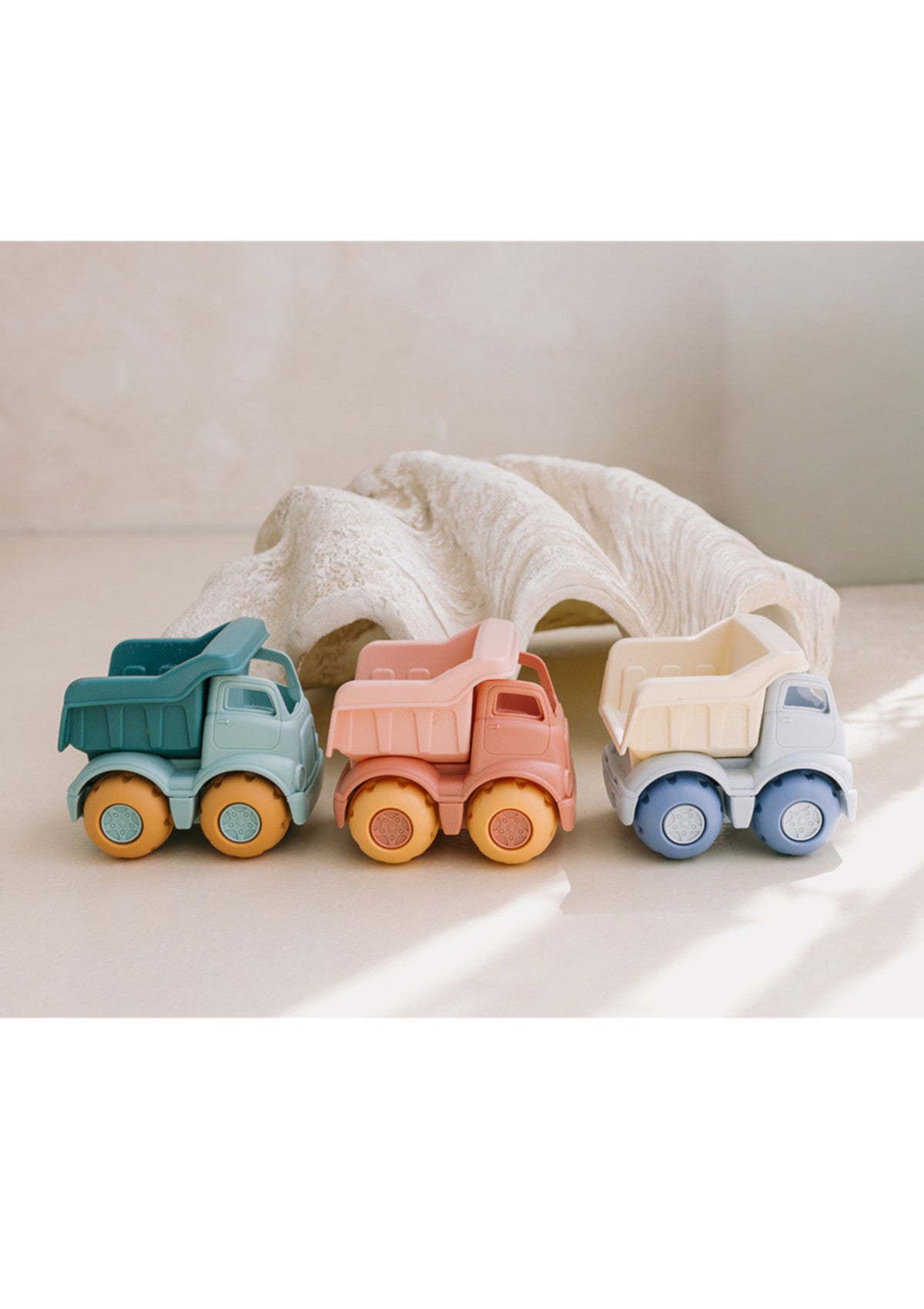 Beach Toy Set with Mermaid Cats - Monnëka