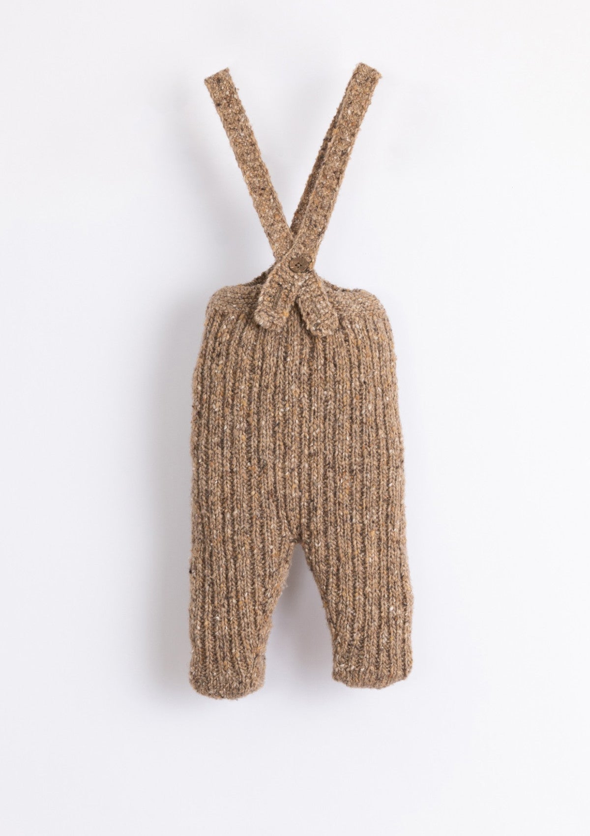 Knitted leggings with recycled fibers | Illustration - PLAYUP