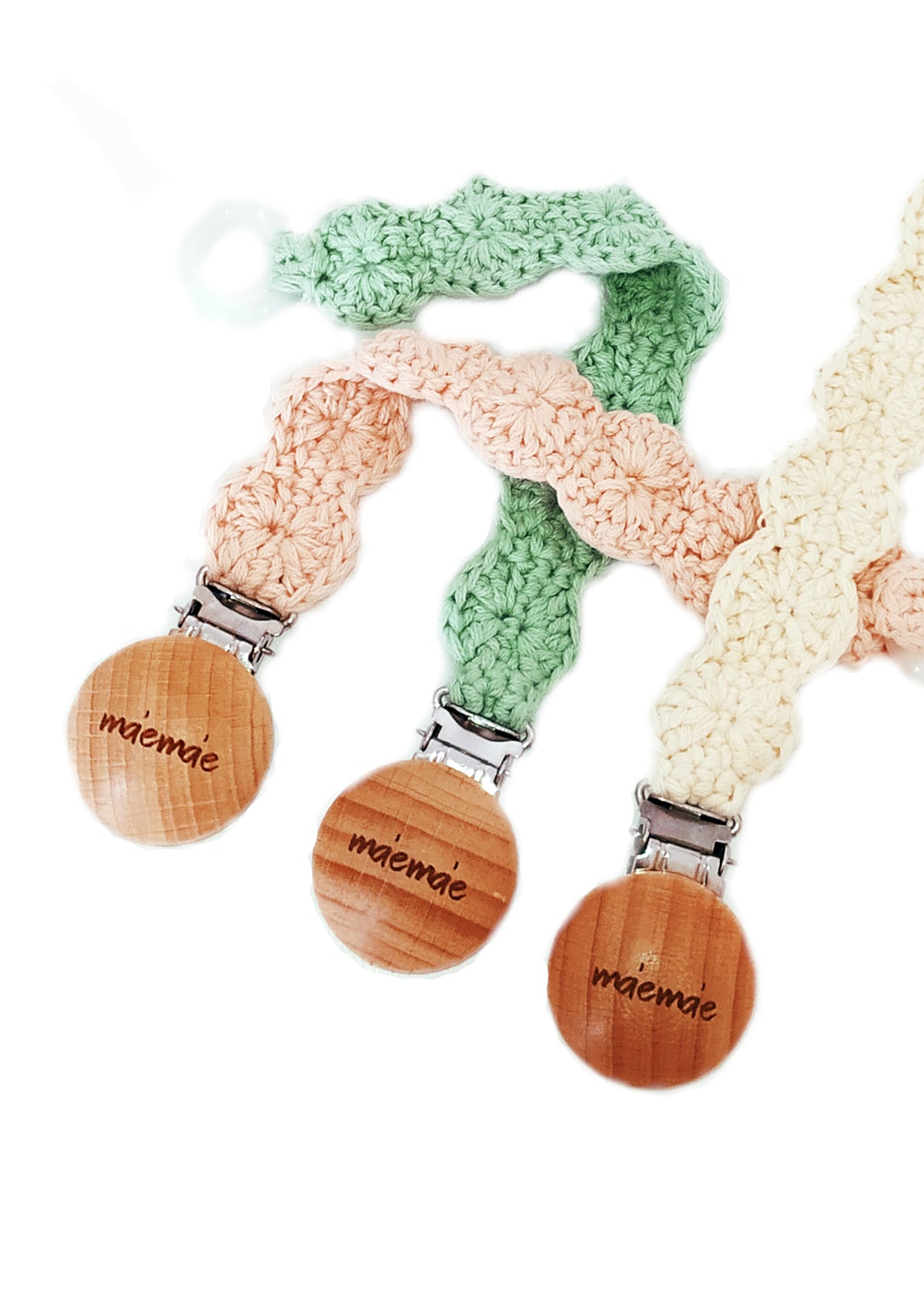 Macramé Pacifier Clip Ma'eMa'e