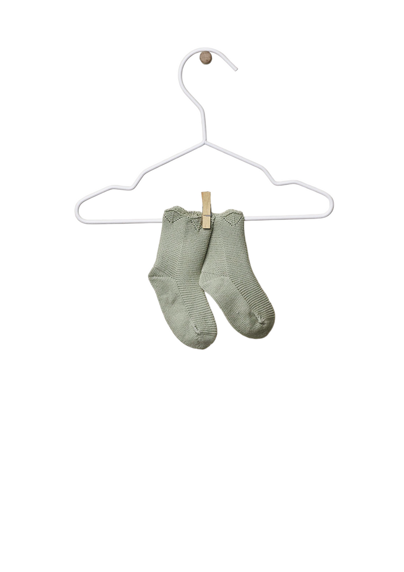 Booties knitted in organic cotton | HELLO LITTLE MOTHER LOVE - WEDOBLE