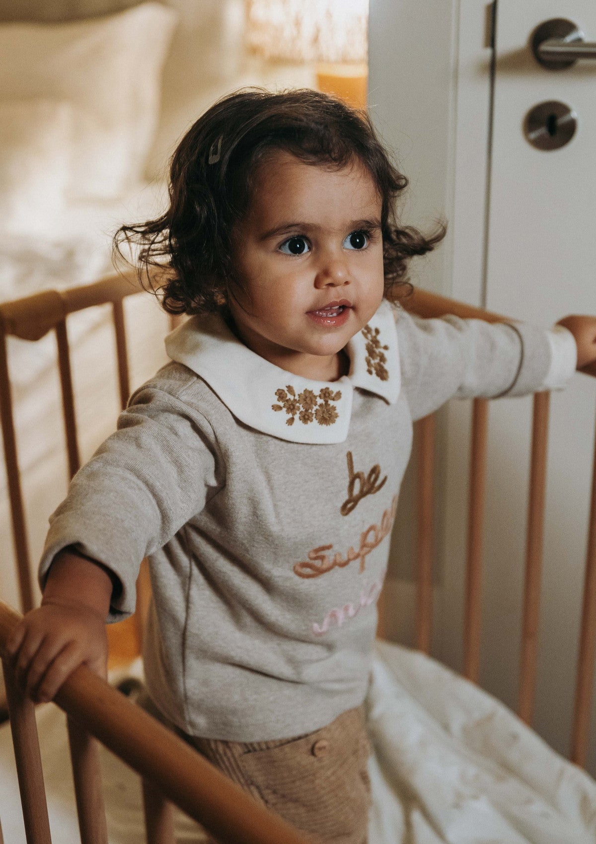 Longsleeve com gola flores bordadas - SNUG