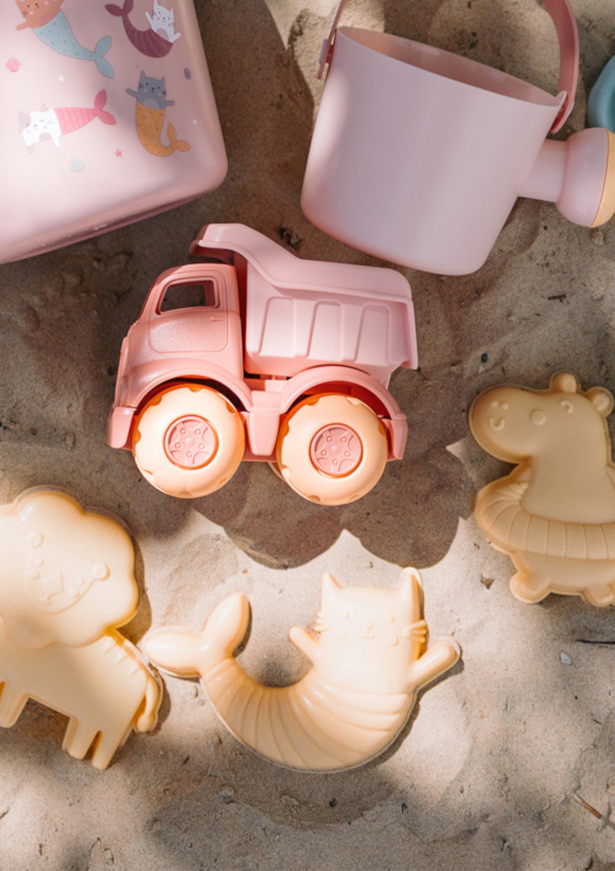 Beach Toy Set with Mermaid Cats - Monnëka