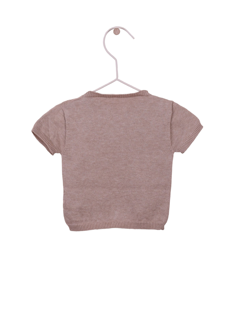 Short sleeved sweater with wooden button opening on the shoulder knitted in cotton - WEDOBLE