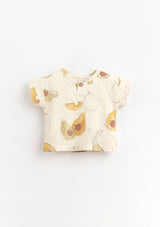 T-shirt with coconut button | Organic Care - PLAYUP