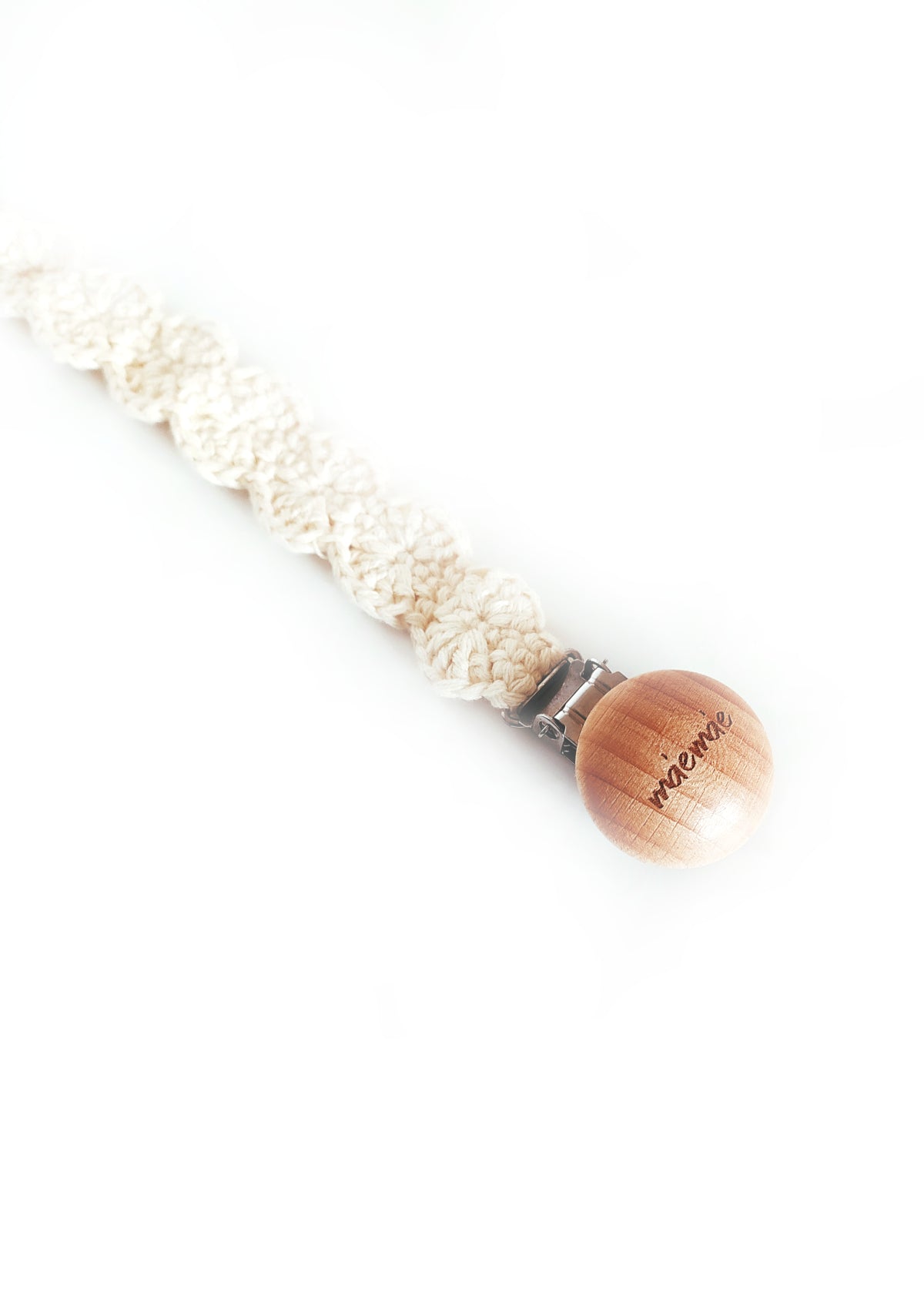 Macramé Pacifier Clip Ma'eMa'e