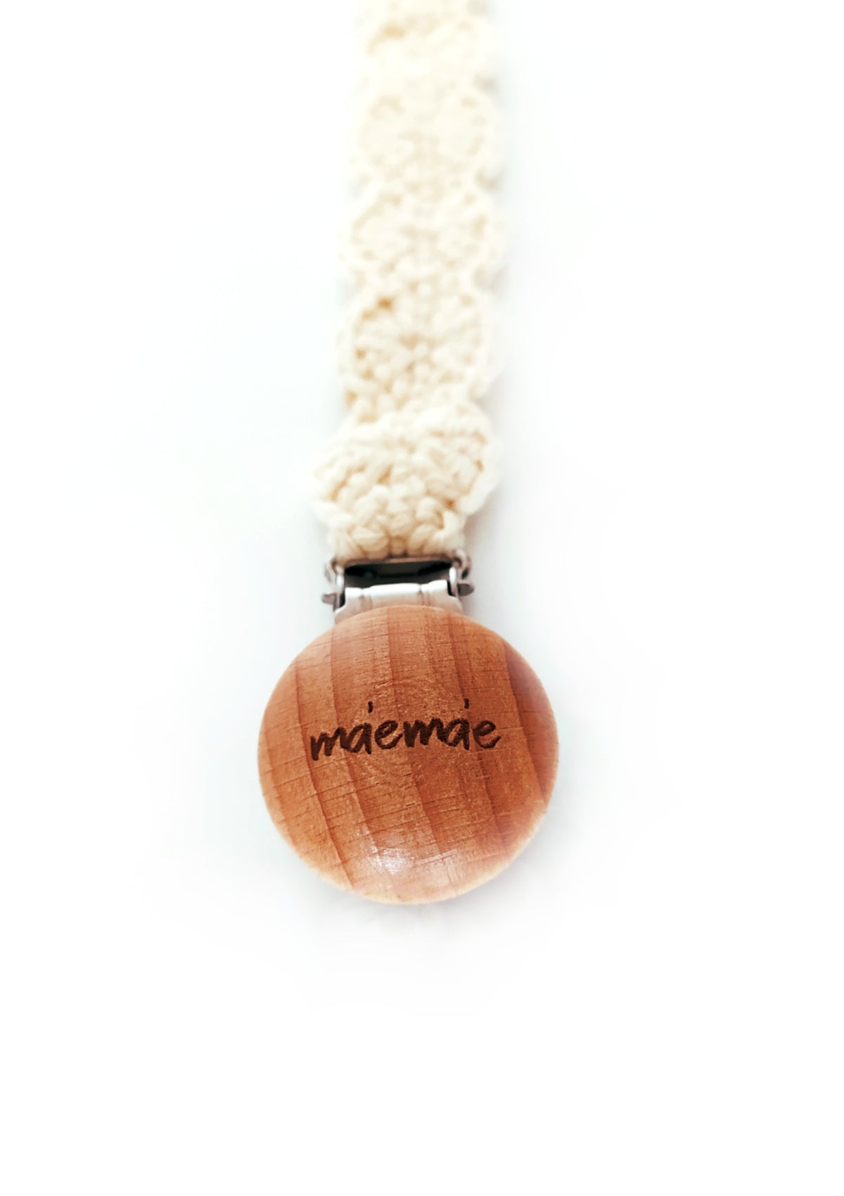 Macramé Pacifier Clip Ma'eMa'e